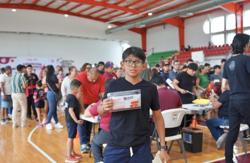 Invita gobierno municipal a aprovechar beca para impulsar el talento deportivo local