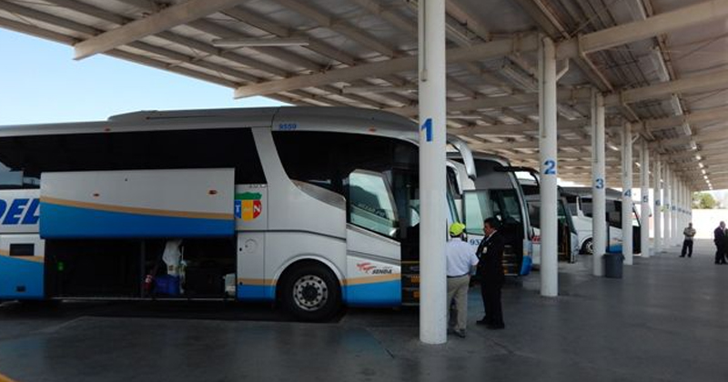 Revisan a los choferes de autobuses en Tamaulipas en temporada vacacional